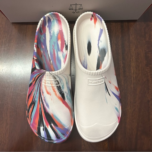 HUNTER • NEW IN BOX Unisex In and Out Bloom Algae Marble Foam Clogs - Picture 6 of 10